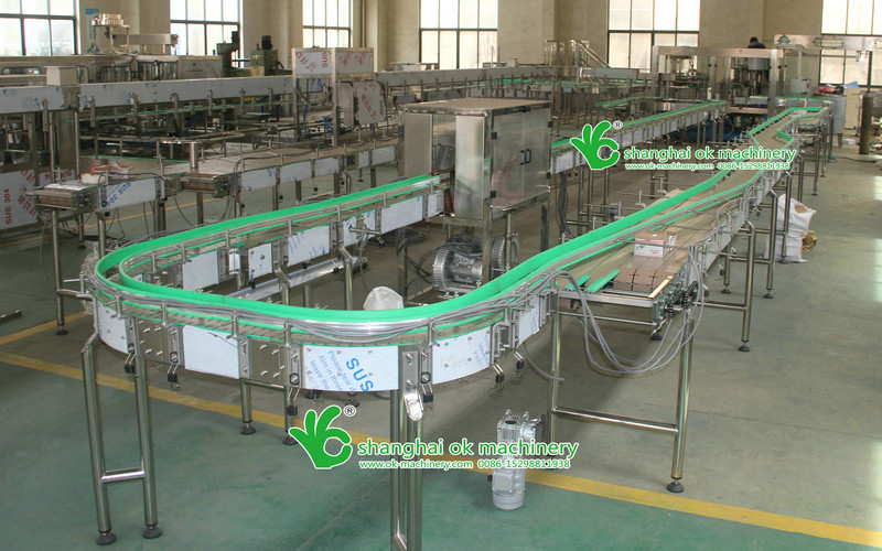 water filling and capping machine